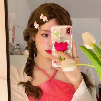 最近，我的妹妹有点怪